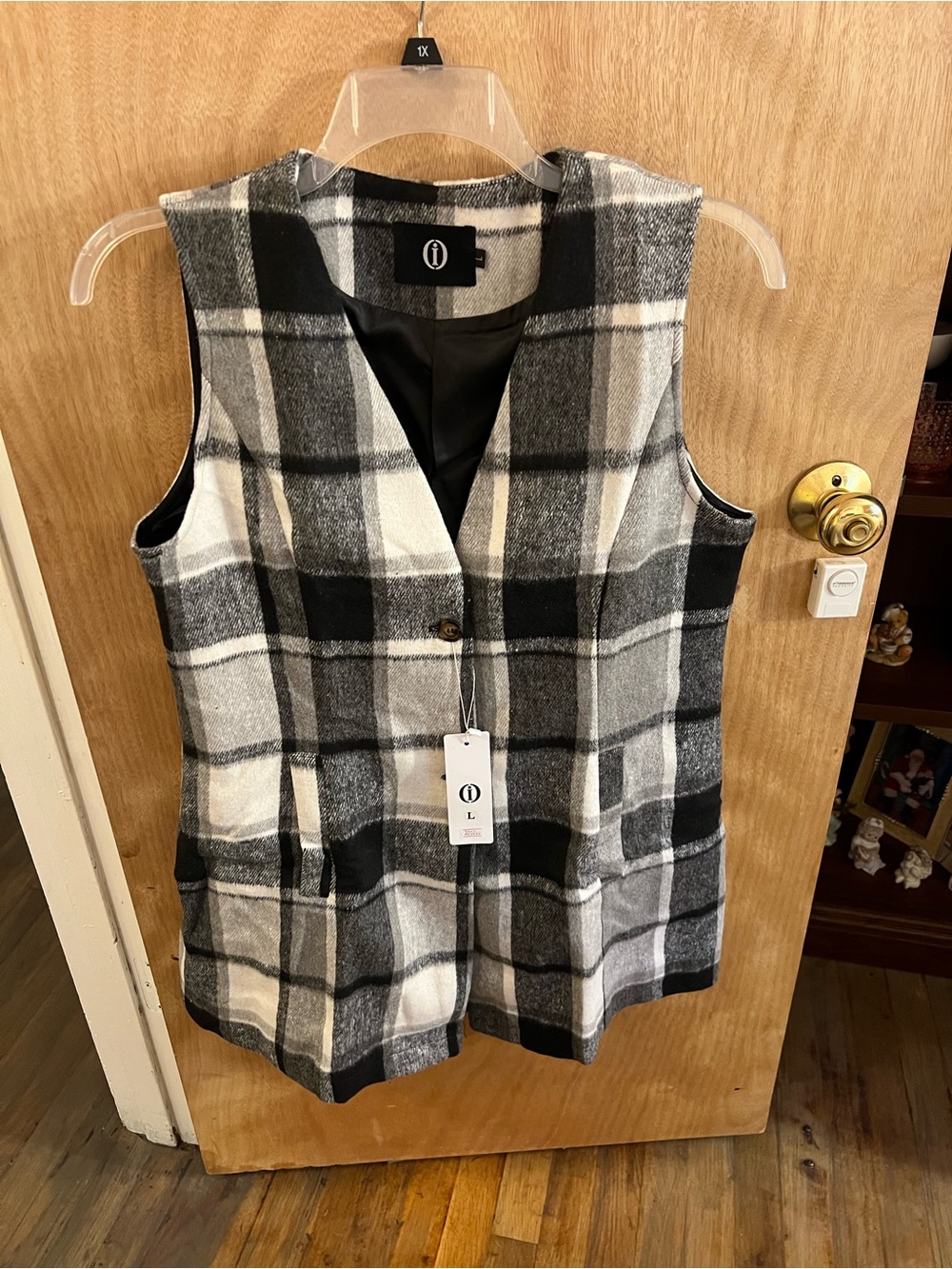 Sleeveless Plaid Vest Jacket - Black & Gray